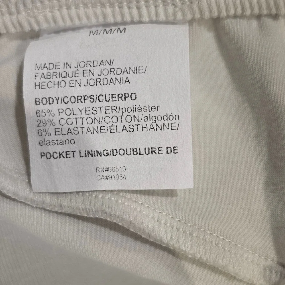 Under Armour Mens Unstoppable Fleece Shorts Cream Tech Zip Pocket 1379809 Medium
